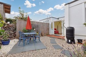 Photo 19- click for photo gallery